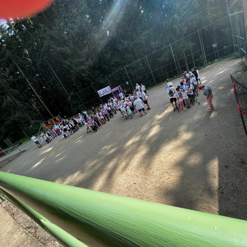 Karlik a tovarna na cokoladu 2023