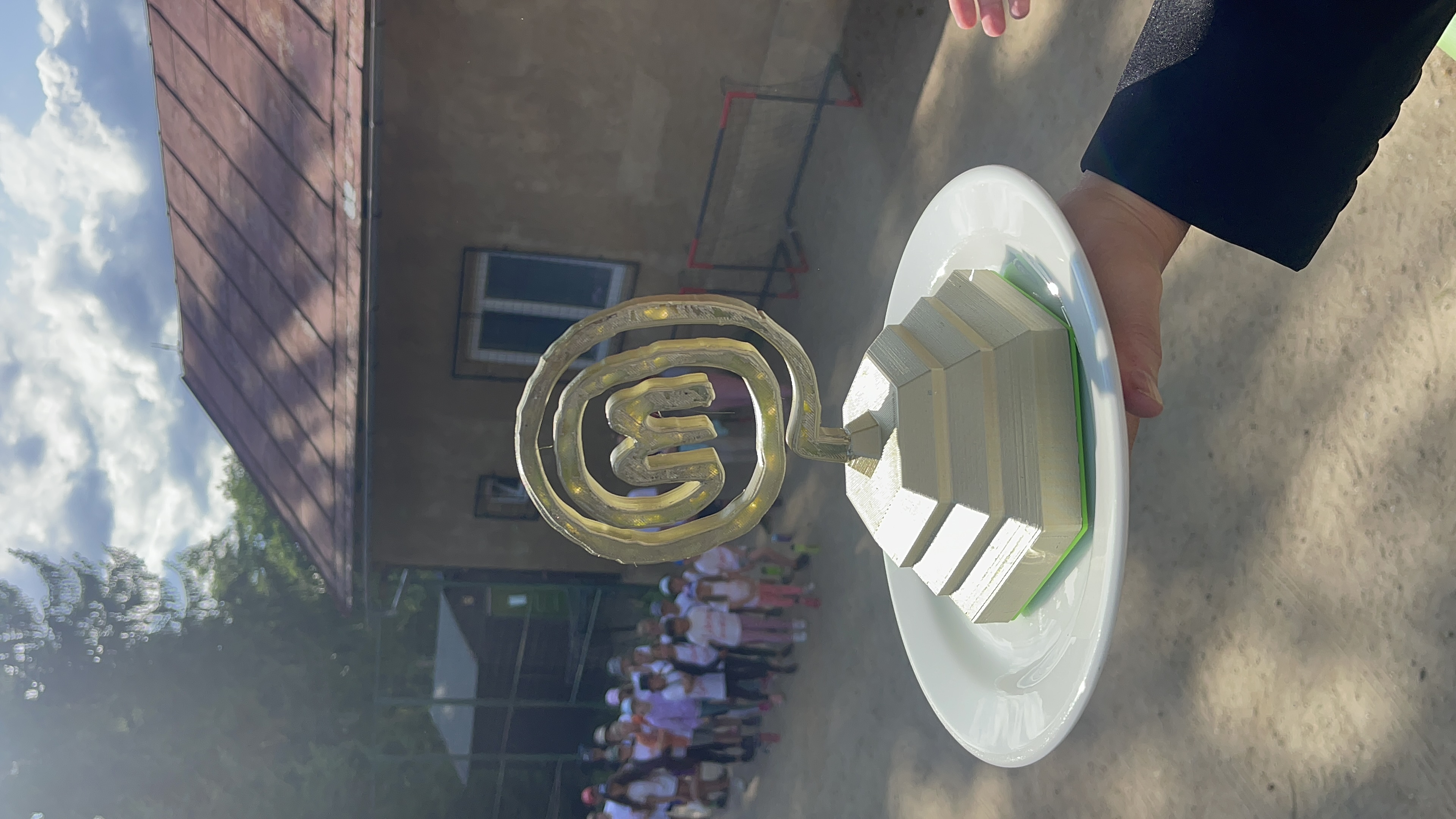 Karlik a tovarna na cokoladu 2023