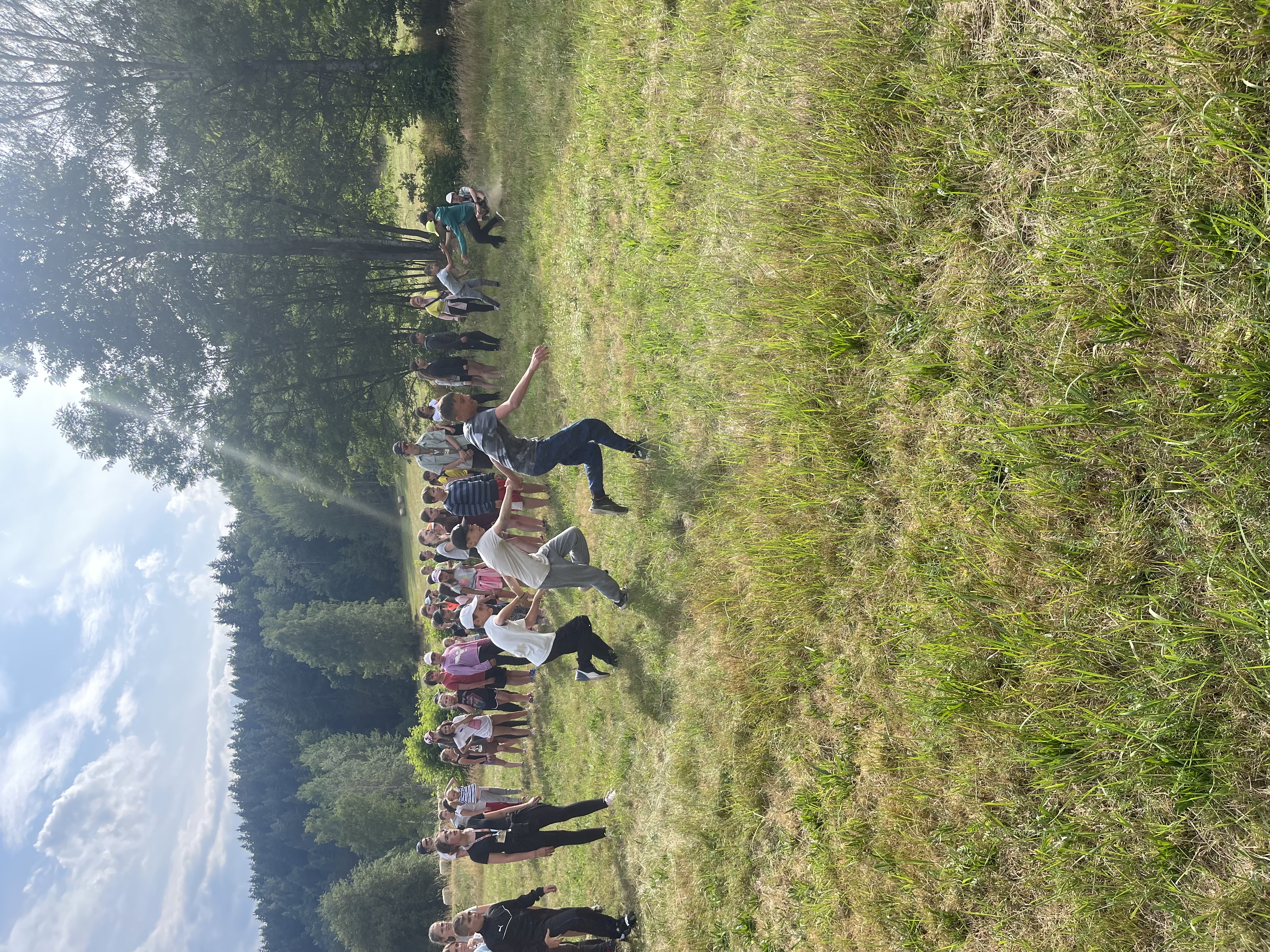 Karlik a tovarna na cokoladu 2023