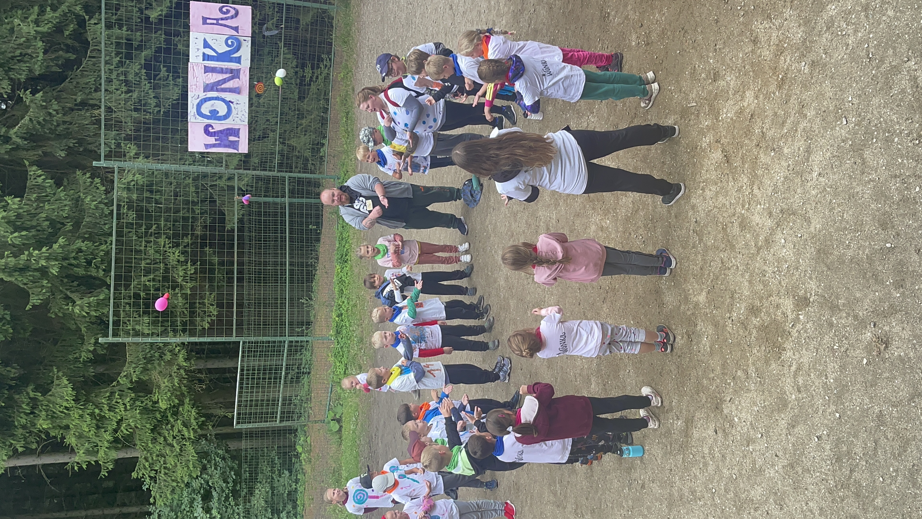 Karlik a tovarna na cokoladu 2023