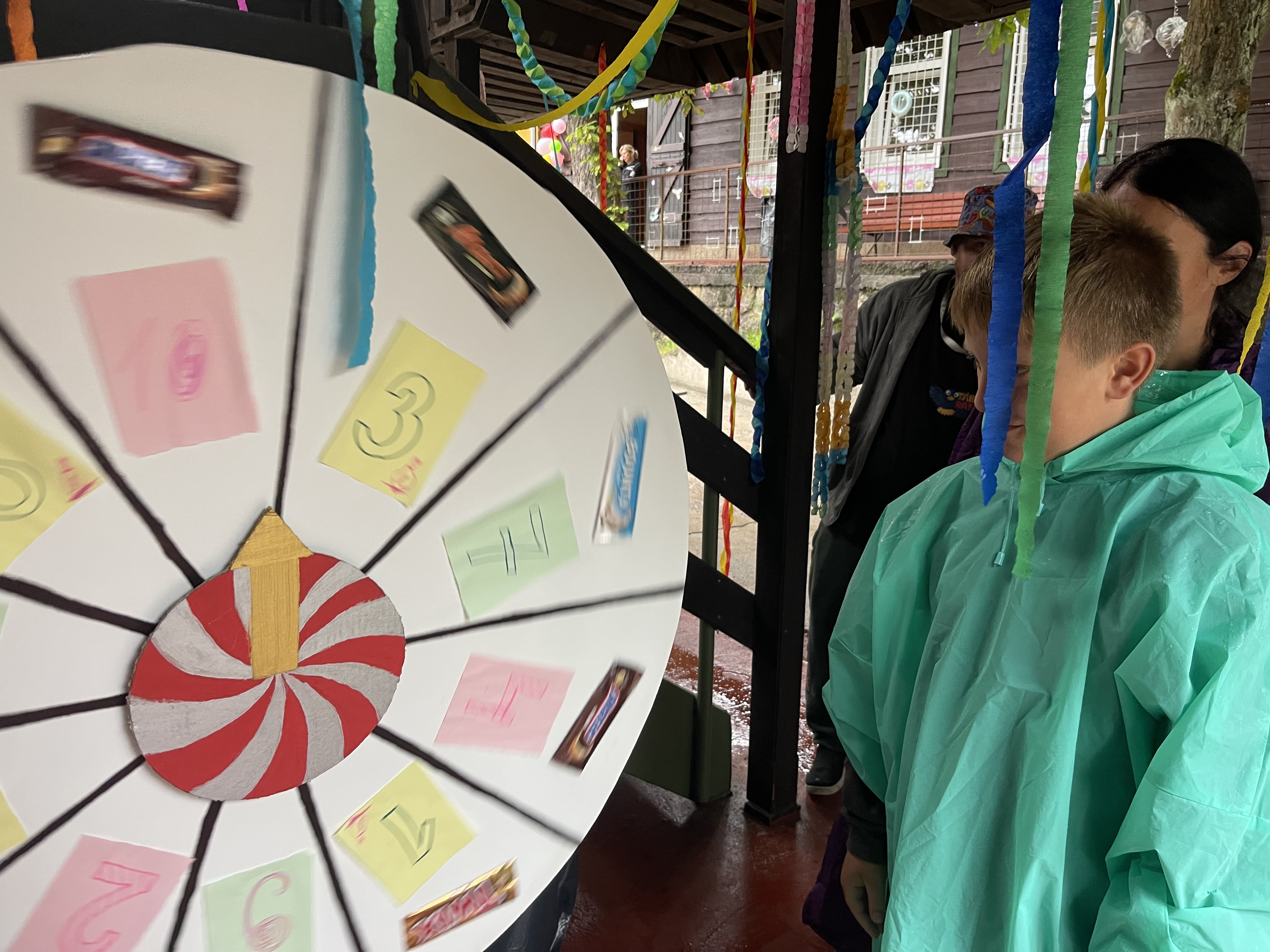 Karlik a tovarna na cokoladu 2023