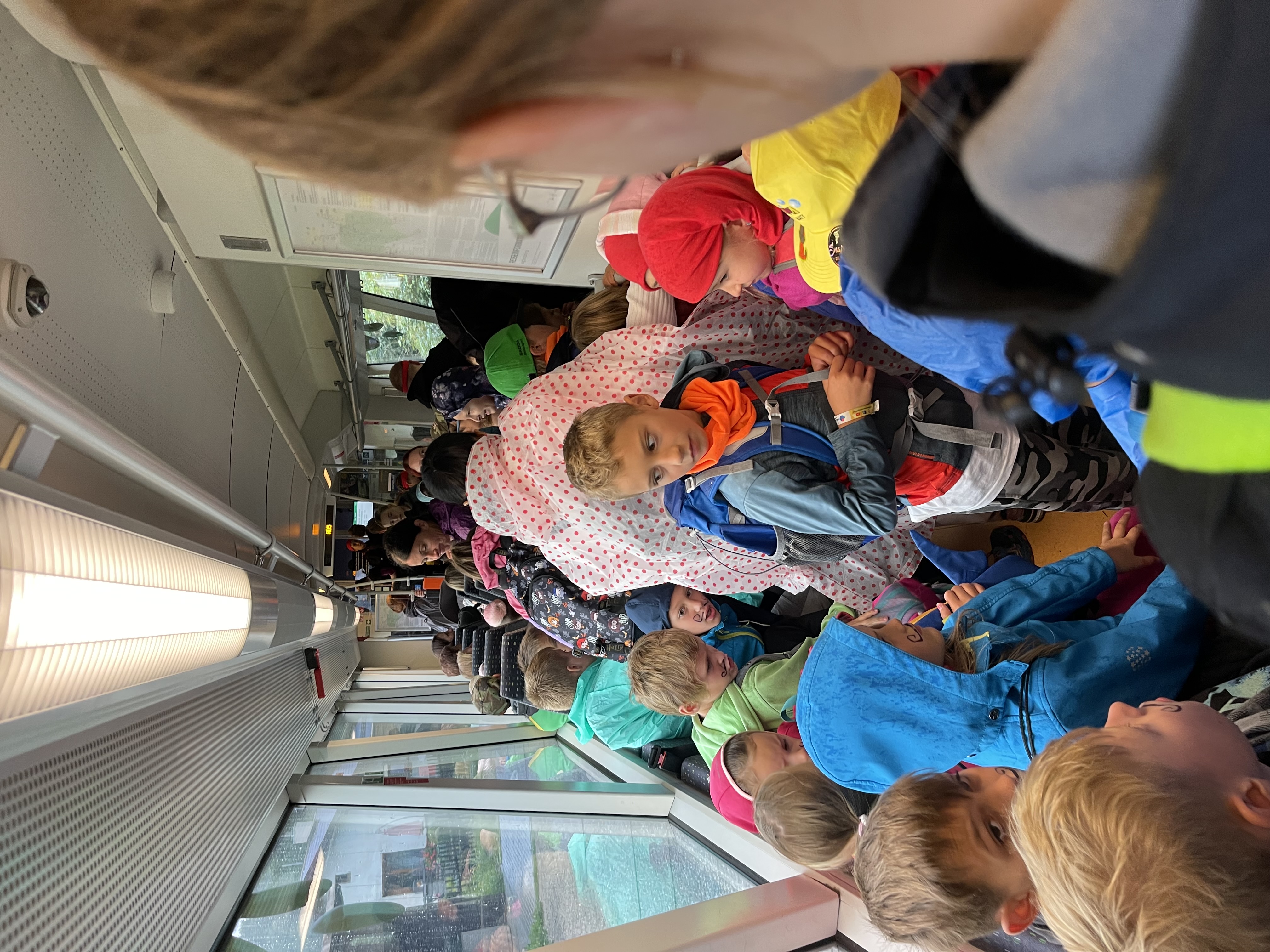 Karlik a tovarna na cokoladu 2023