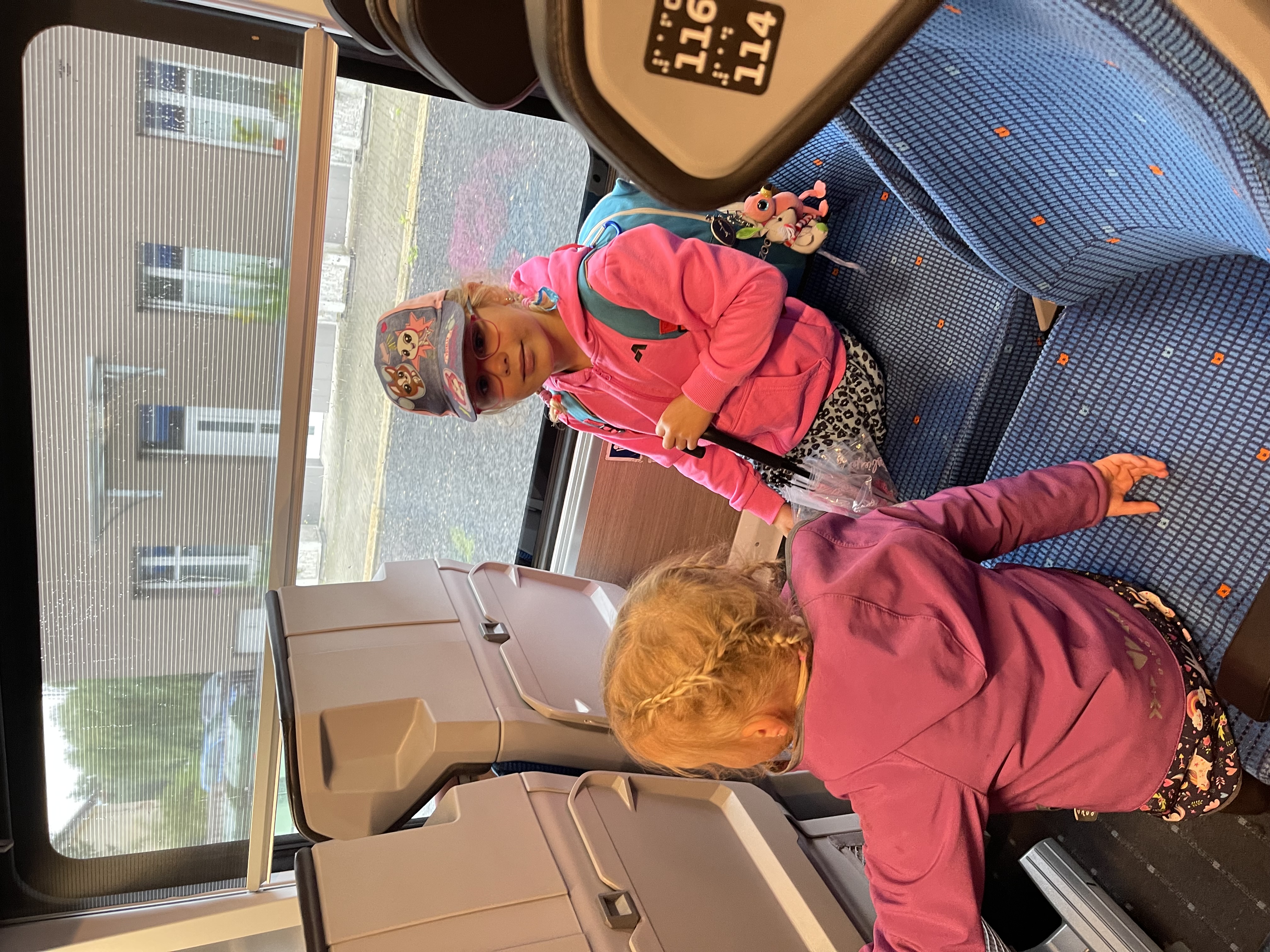 Karlik a tovarna na cokoladu 2023