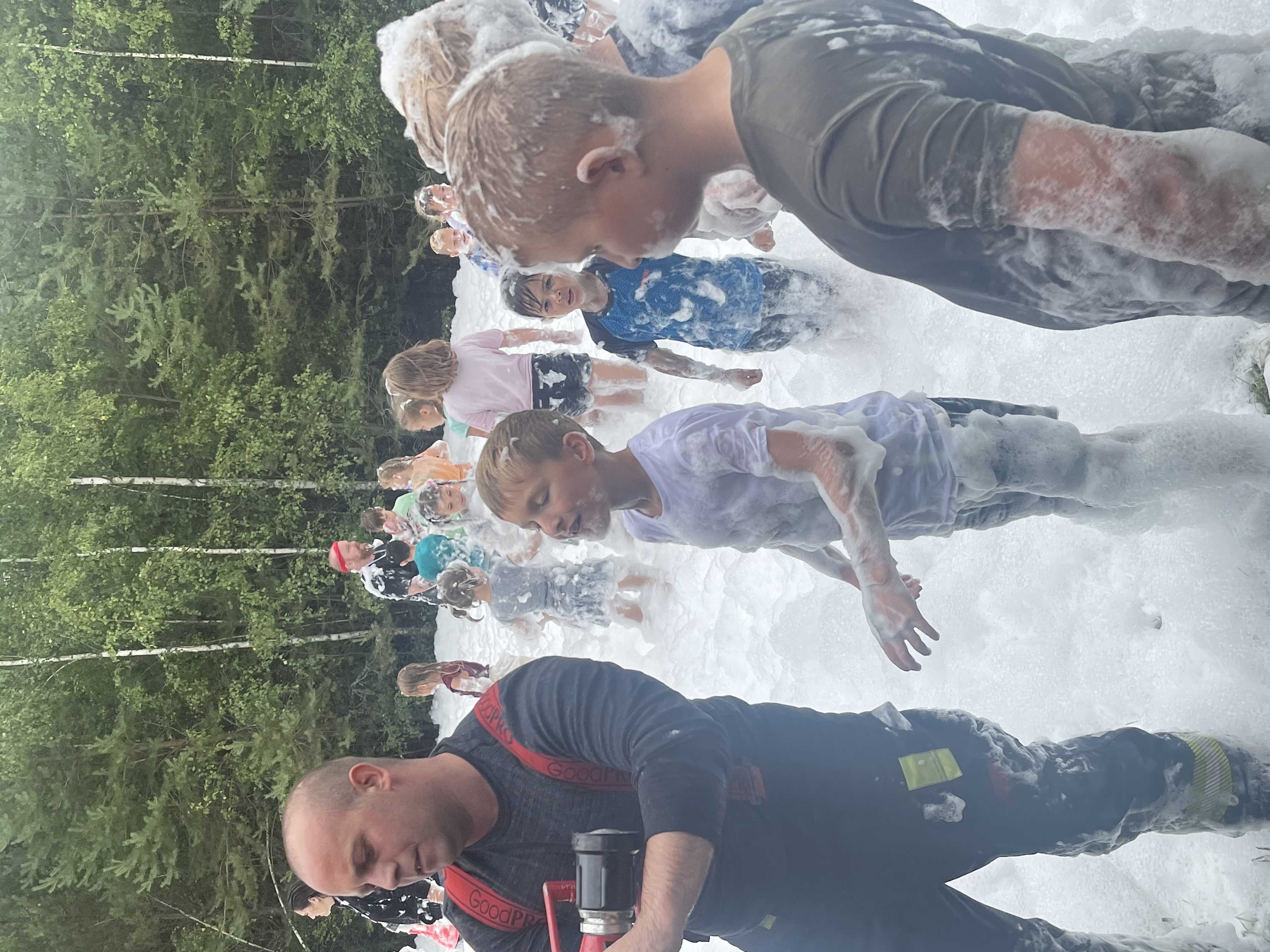 Karlik a tovarna na cokoladu 2023