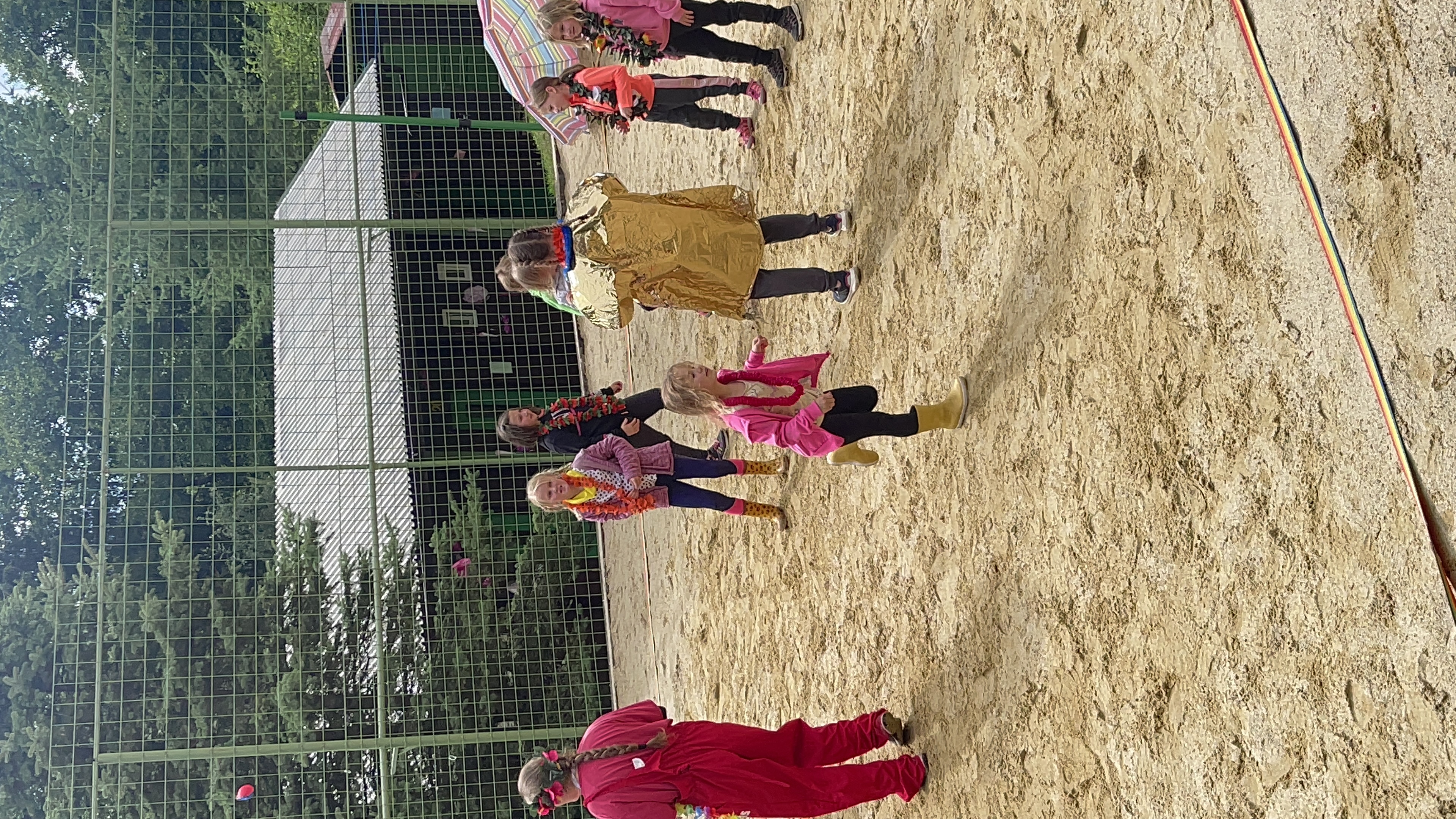 Karlik a tovarna na cokoladu 2023