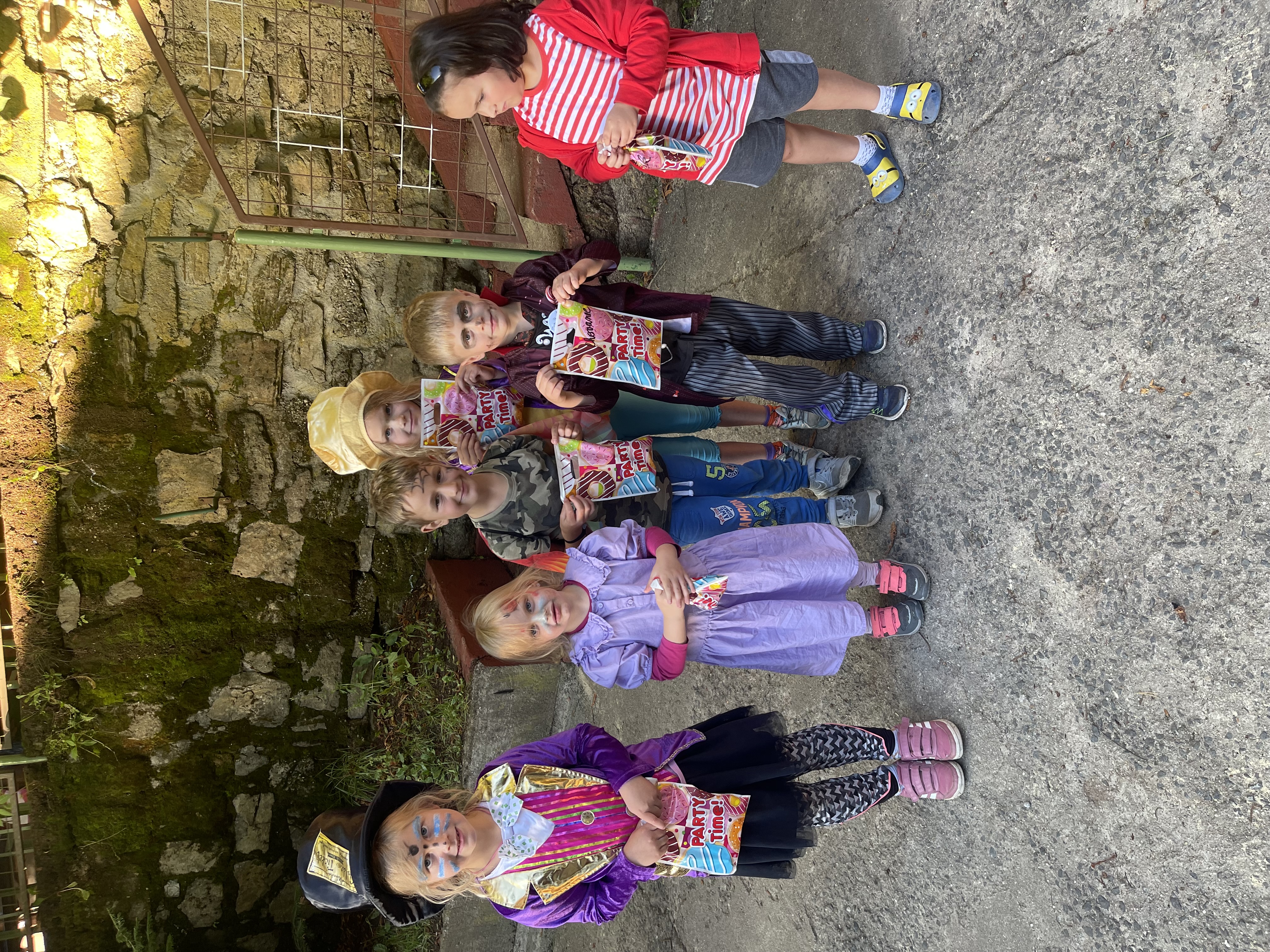 Karlik a tovarna na cokoladu 2023