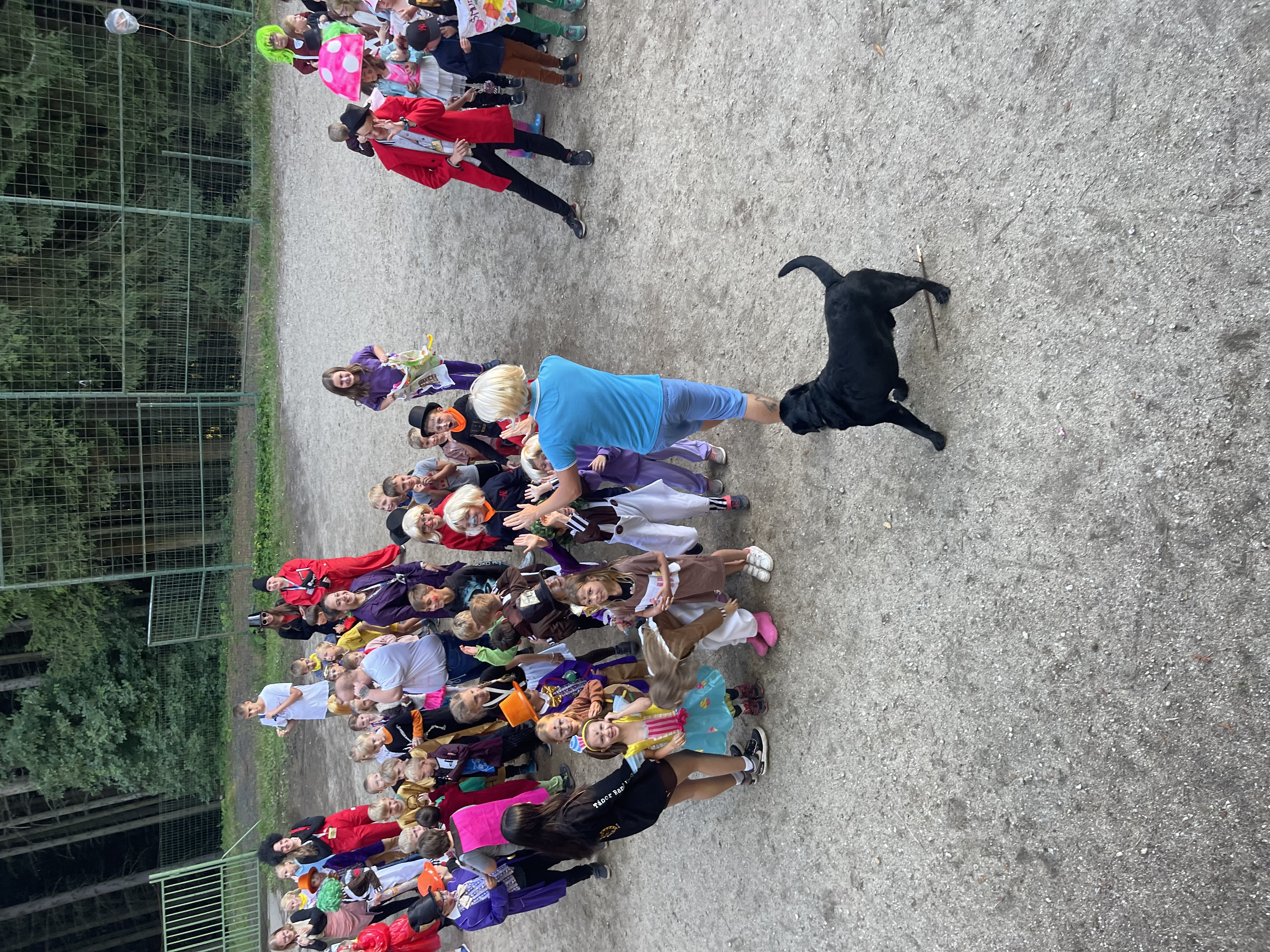 Karlik a tovarna na cokoladu 2023