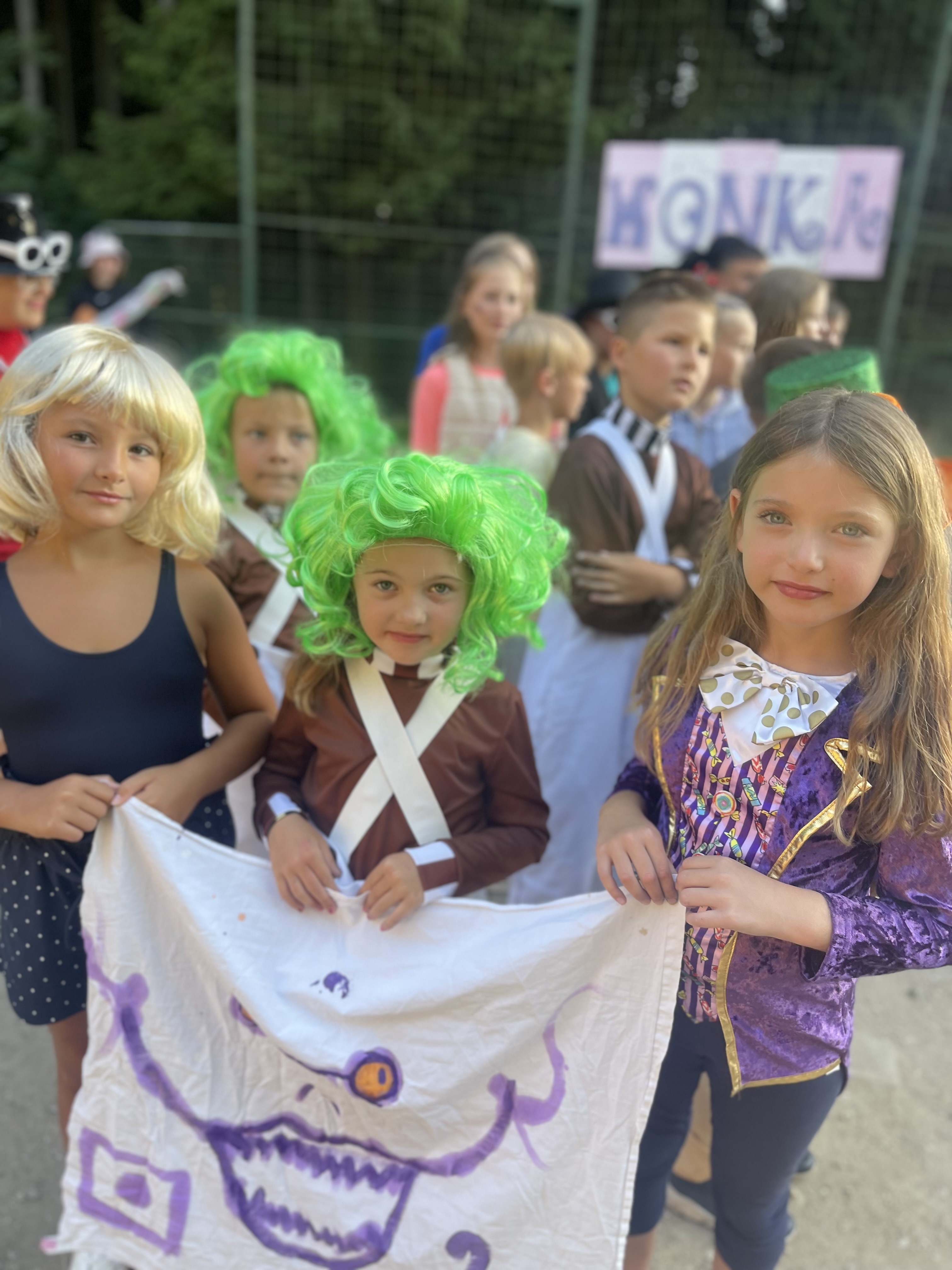 Karlik a tovarna na cokoladu 2023