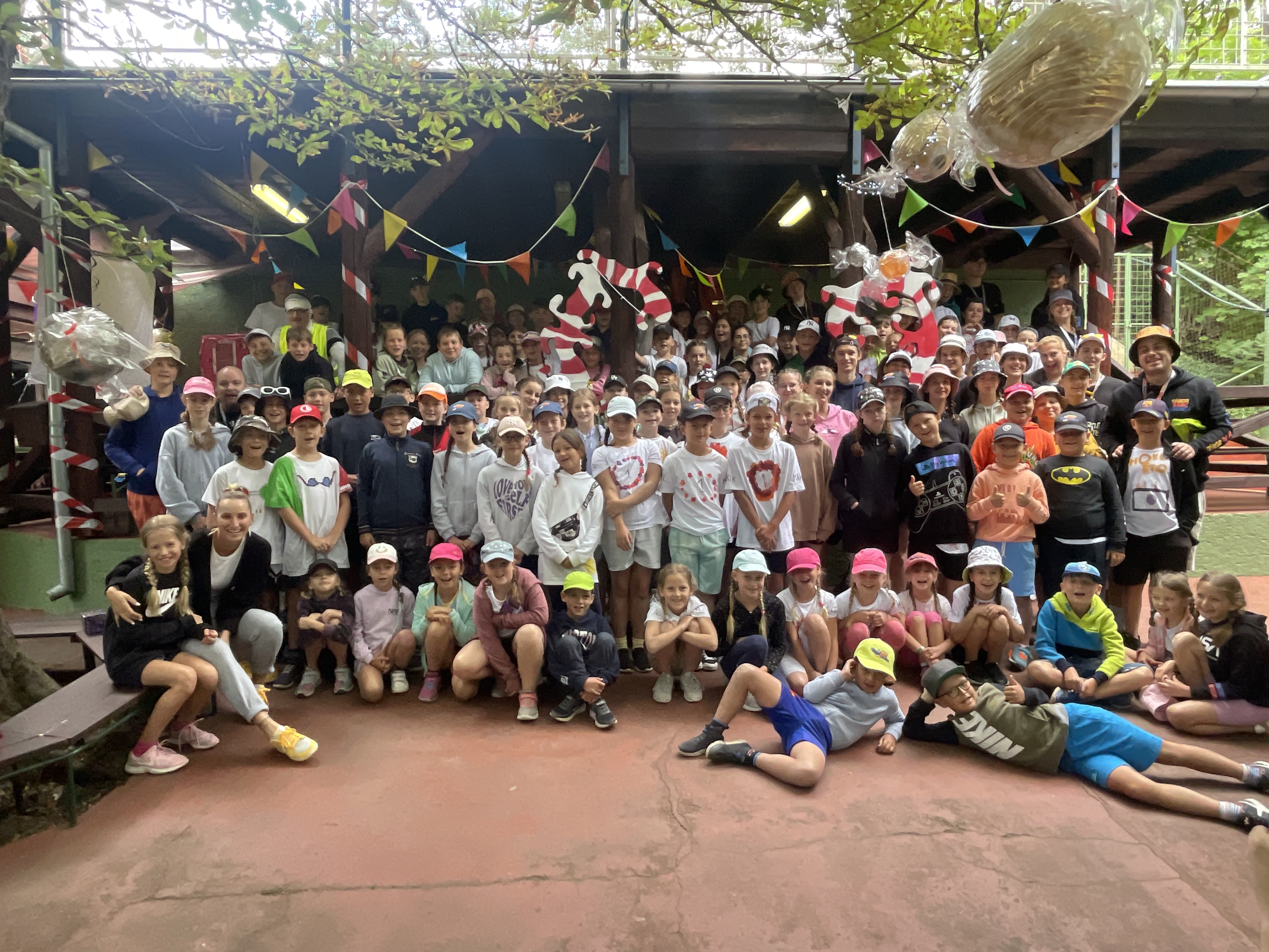 Karlik a tovarna na cokoladu 2023